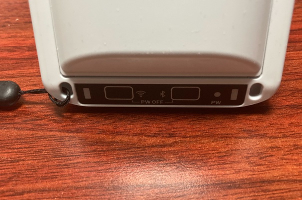 写真：LEDライトが消灯している